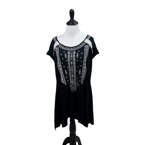 RXB Women's Size XL Sleeveless Top Flared Embroidered Chest Crochet Accents